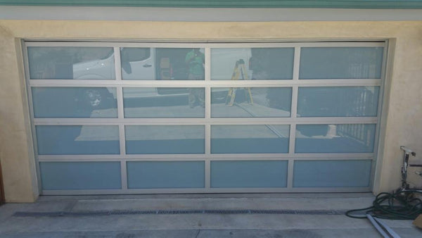 Contemporary Aluminum & White Laminate (Privacy) Glass Garage Door