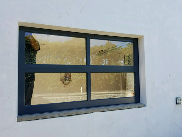 Contemporary Aluminum & Clear Tempered Glass Garage Door