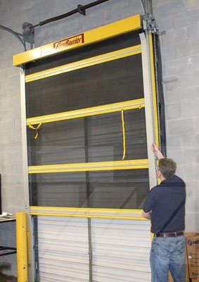 Vinyl Roll Up Door Using Chain Hoist